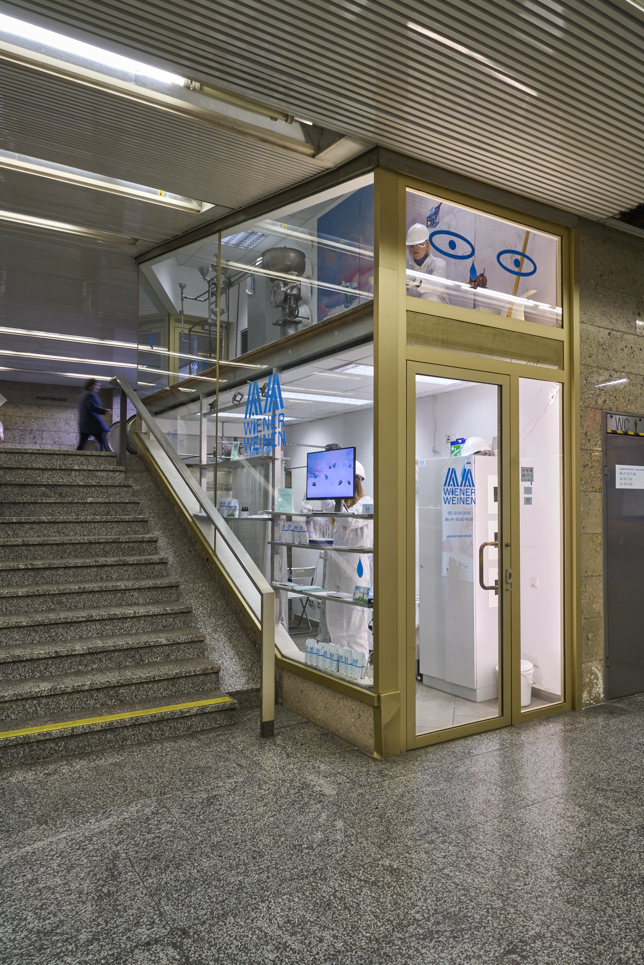 MWiener Weinen Schottentorpassage 2